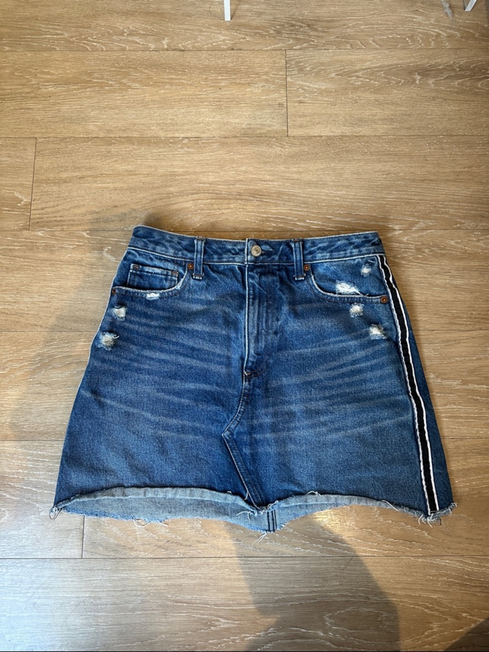 Y2K Abercrombie & Fitch Distressed Denim Skirt with Side Stripe - Blue